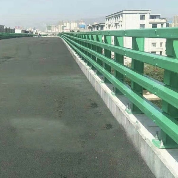 防撞護欄